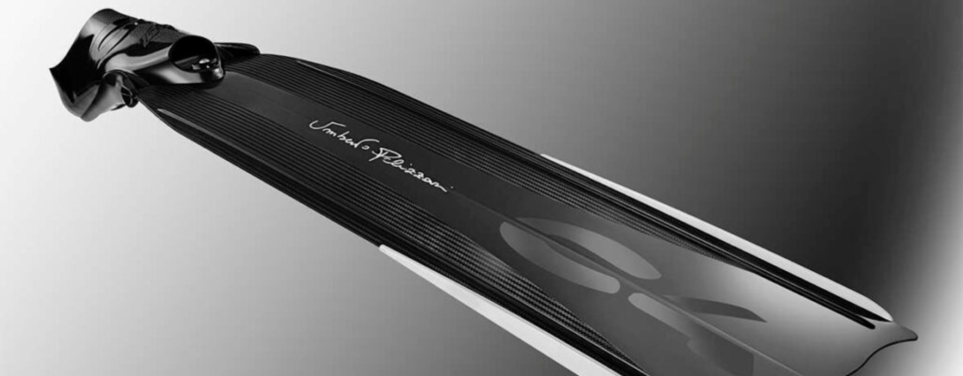 C4 Carbon Pinna Up Aurea Umberto Pelizzari e scarpetta 250